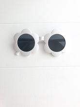 Load image into Gallery viewer, Vibe Sunnies - White