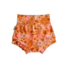Load image into Gallery viewer, Brown Daisy Shell Bummies