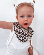 Load image into Gallery viewer, Leopard Print Love