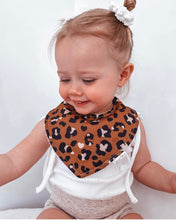 Load image into Gallery viewer, Leopard Print Love