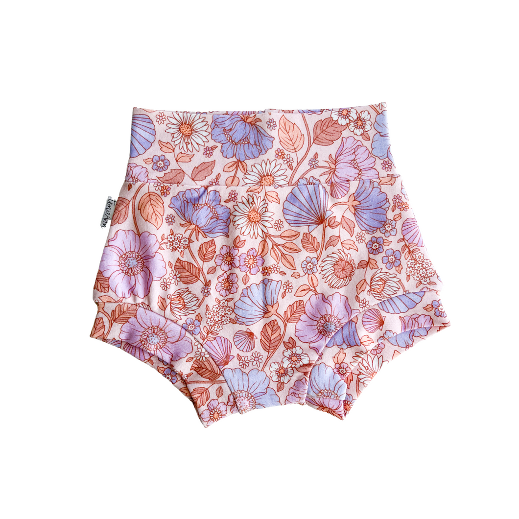 Lilac Daisy Shell Bummies