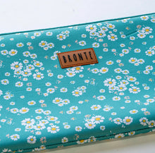 Load image into Gallery viewer, Sea Of Daisy’s Neoprene Wet Bag