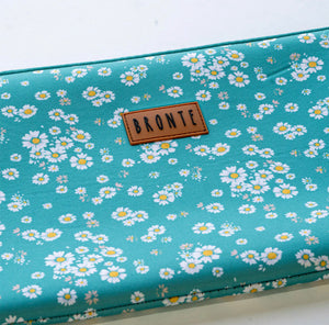Sea Of Daisy’s Neoprene Wet Bag